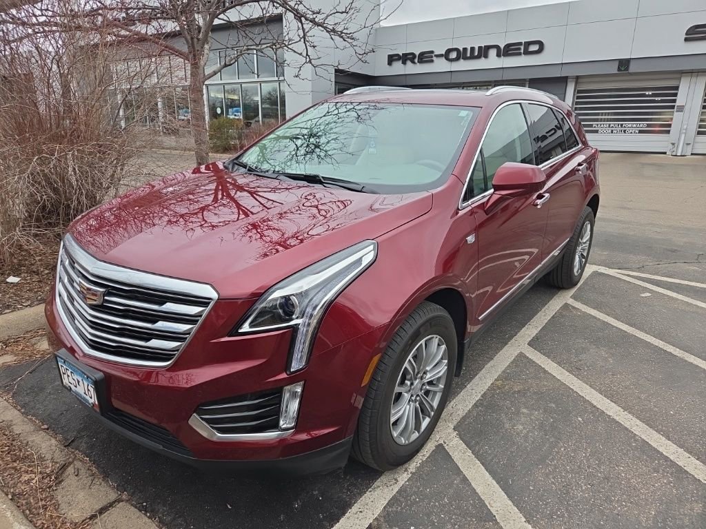 Used 2017 Cadillac XT5 Luxury w/ Driver Awareness Package image 1