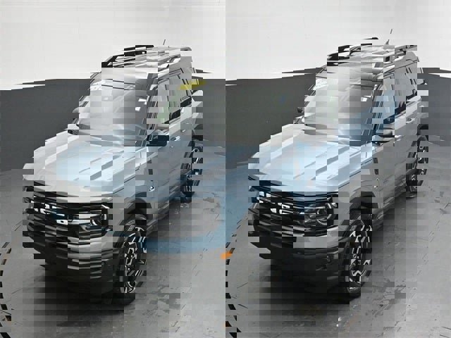 Used 2023 Ford Bronco Sport Outer Banks w/ Tech Package image 18