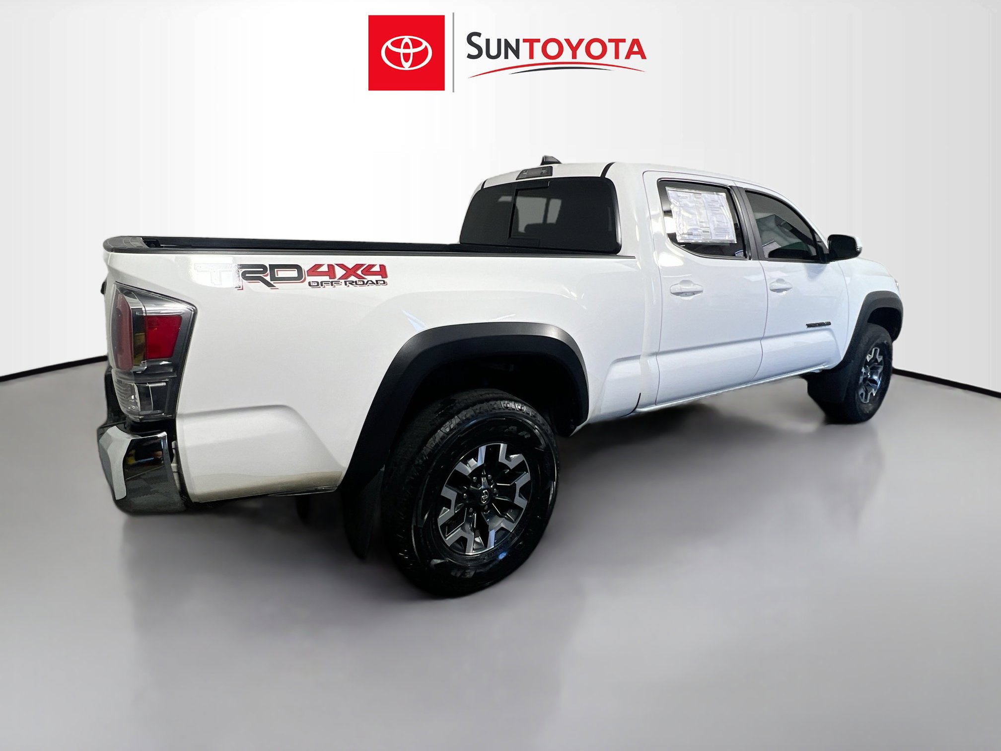 Used 2021 Toyota Tacoma TRD Off-Road image 4