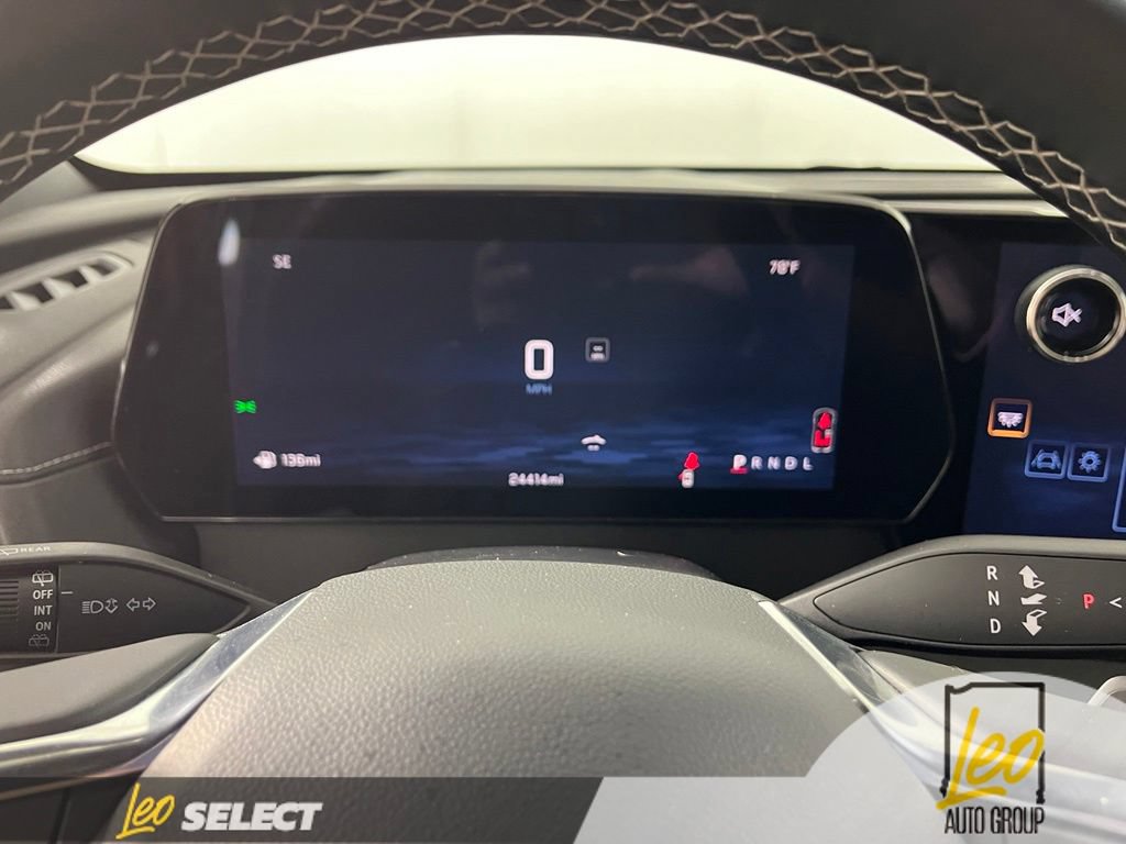 Used 2026 Chevrolet Traverse LT w/ Driver Confidence Package FWD image 20