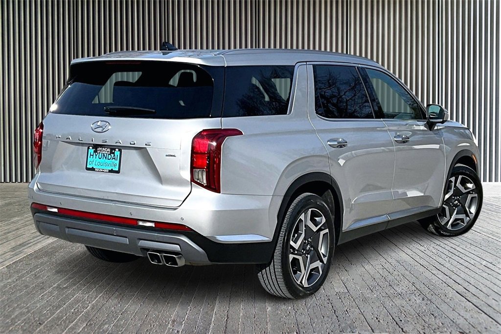 Used 2024 Hyundai Palisade Limited image 12