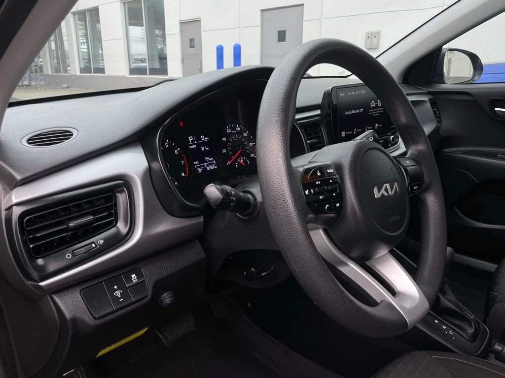 Used 2022 Kia Rio LX image 27