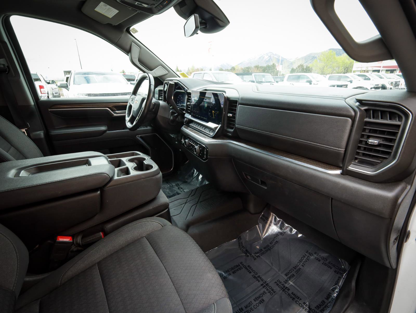 Used 2022 Chevrolet Silverado 1500 LT w/ Protection Package image 22