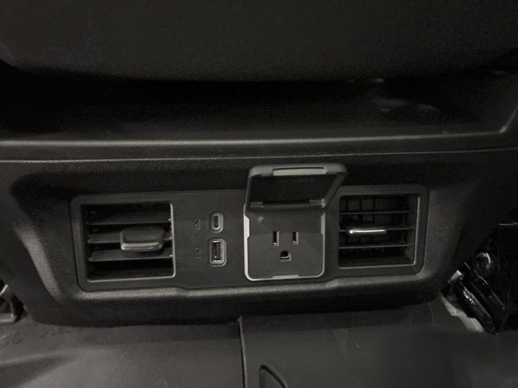 New 2026 Chevrolet Silverado 1500 RST AWD/4WD image 33