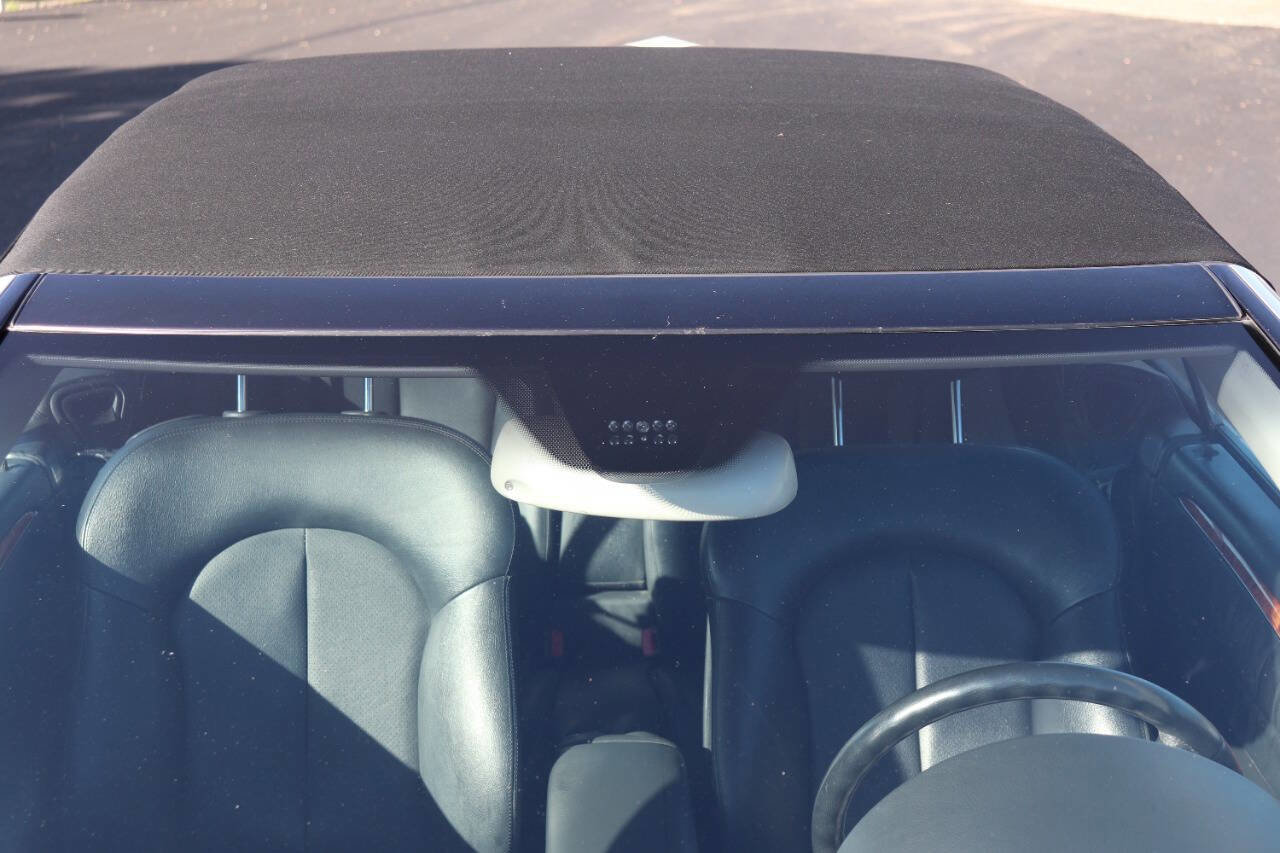 Used 2005 Mercedes-Benz CLK 320 Cabriolet image 21