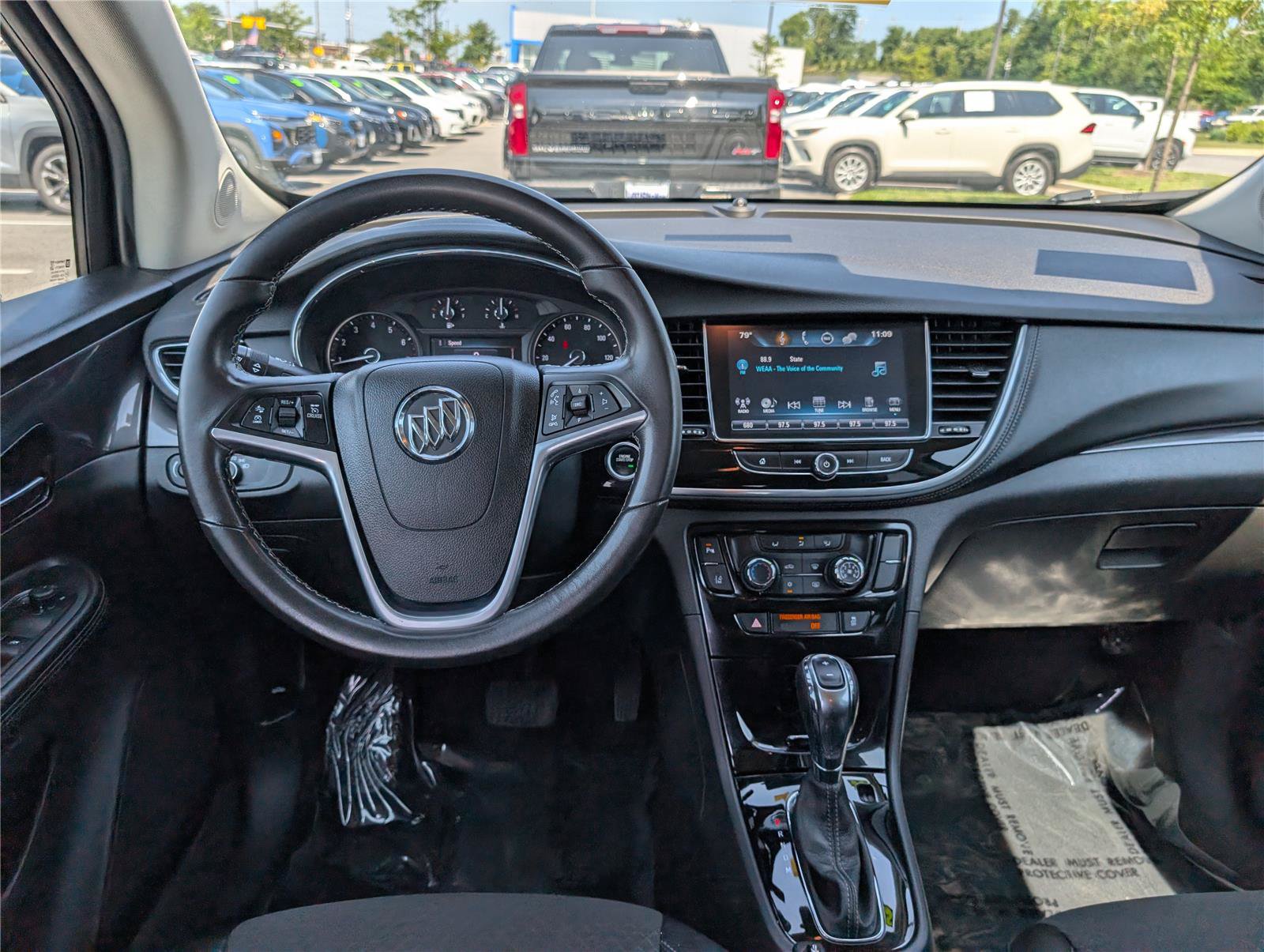 Used 2021 Buick Encore Preferred w/ Safety Package II FWD image 16