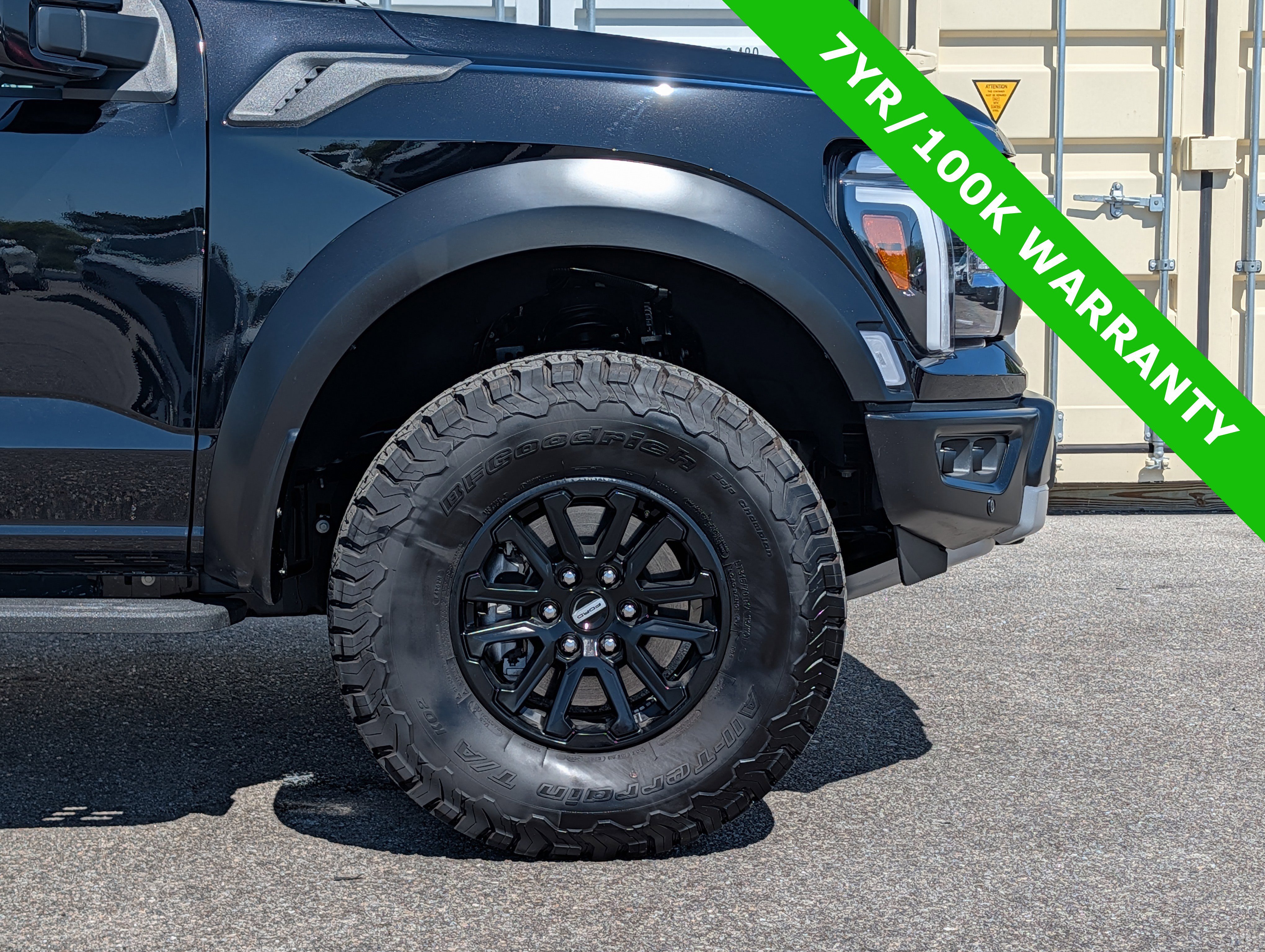 Certified 2025 Ford F150 Raptor AWD/4WD image 11