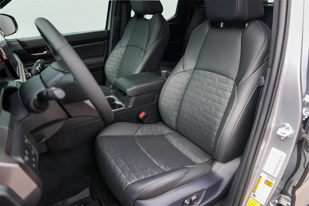 Used 2024 Toyota Tacoma 4x4 Double Cab Hybrid image 10