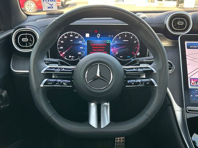 Used 2024 Mercedes-Benz GLC 300 4MATIC image 31