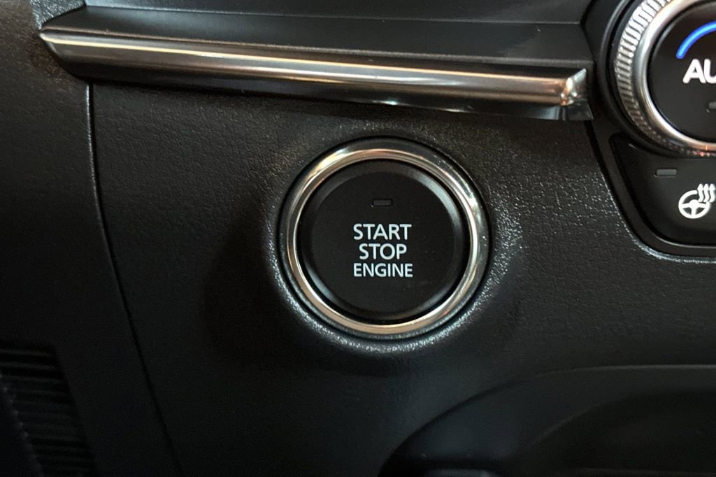 New 2025 MAZDA MAZDA3 Hatchback w/Premium Plus Pkg image 20