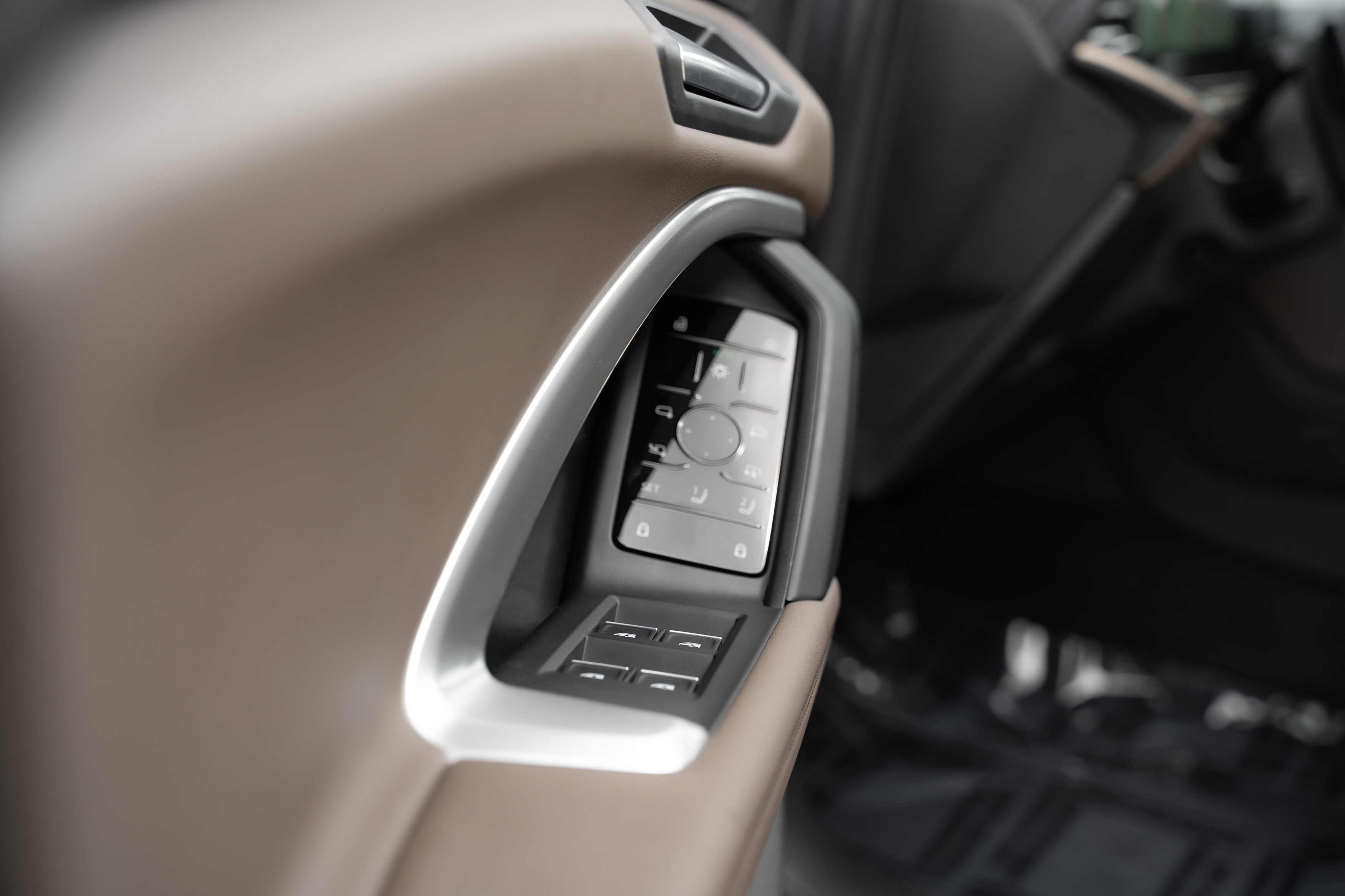 Certified 2025 Audi Q5 Premium w/ Convenience Package image 19