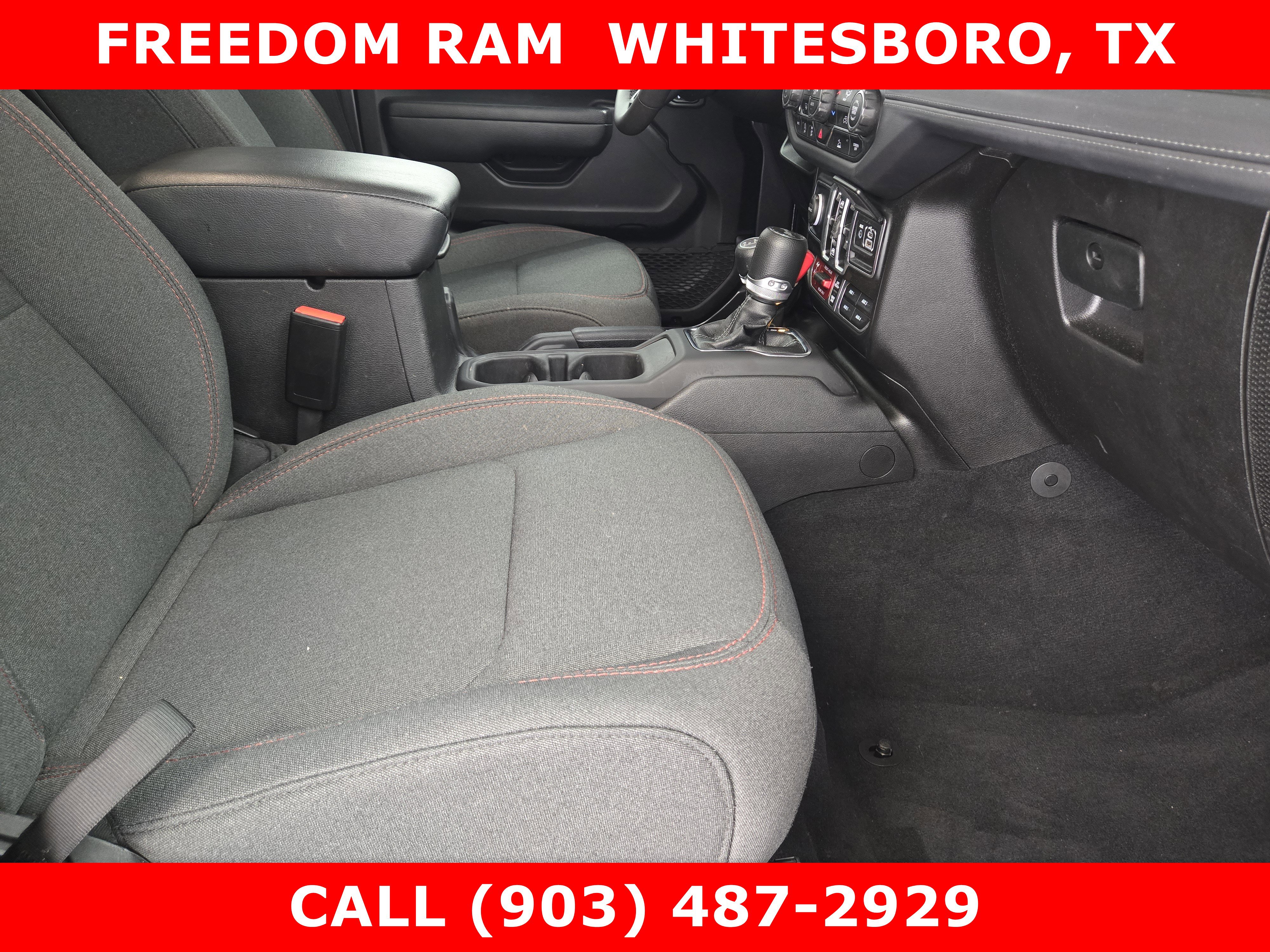 Used 2025 Jeep Wrangler Unlimited Rubicon image 9