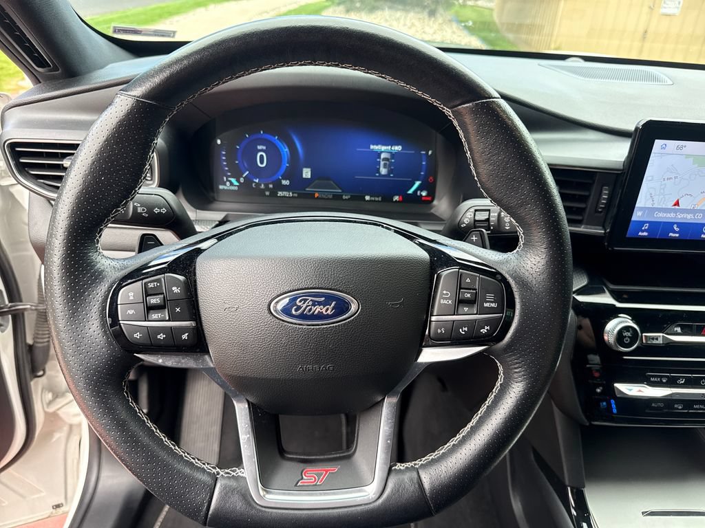 Used 2022 Ford Explorer ST w/ Equipment Group 401A AWD/4WD image 16