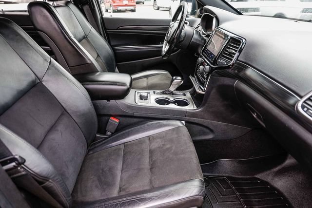Used 2020 Jeep Grand Cherokee Altitude AWD/4WD image 19