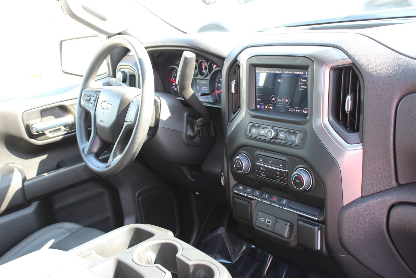 Used 2025 Chevrolet Silverado 1500 W/T w/ WT Safety Package AWD/4WD image 23