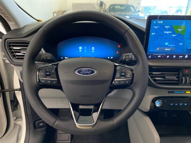 New 2024 Ford Escape SE w/ PHEV Premium Package image 18