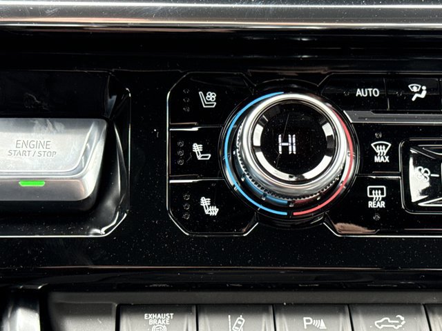 New 2026 GMC Sierra 2500 Denali w/ Denali Reserve Package image 21