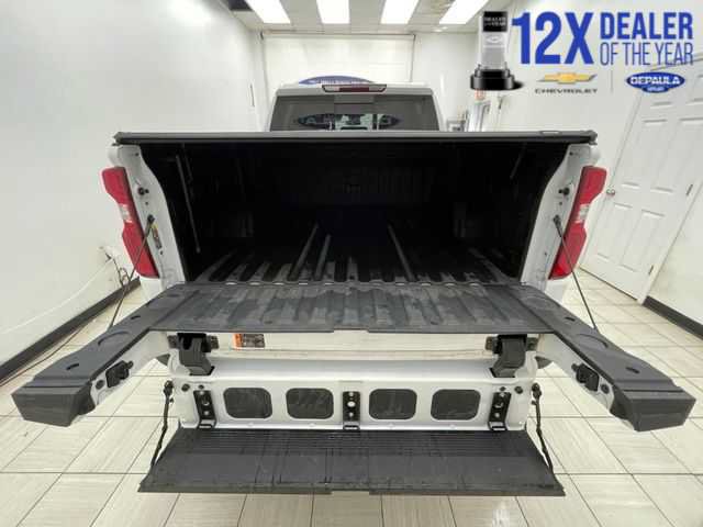Certified 2022 Chevrolet Silverado 1500 LT Trail Boss w/ Convenience Package II AWD/4WD image 13