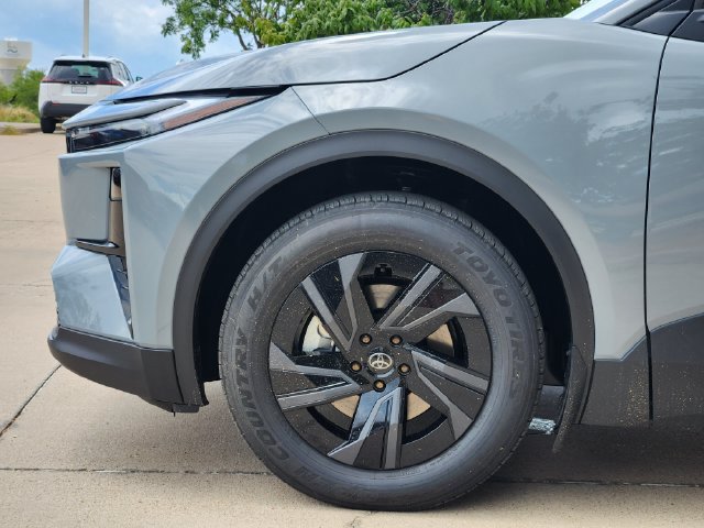 New 2026 Toyota C-HR AWD/4WD image 6