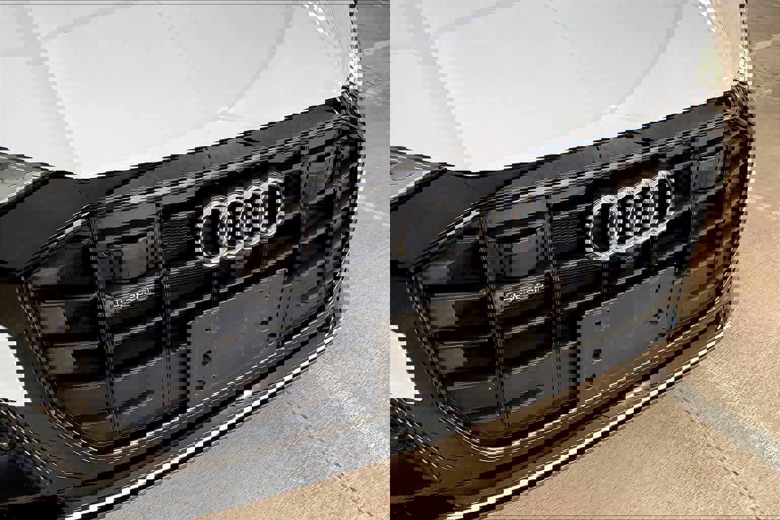 Used 2023 Audi Q8 Prestige w/ Prestige Package image 30