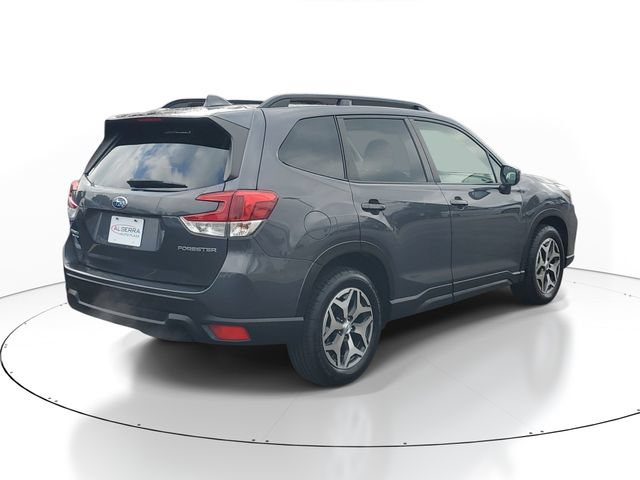 Used 2021 Subaru Forester Premium AWD/4WD image 4