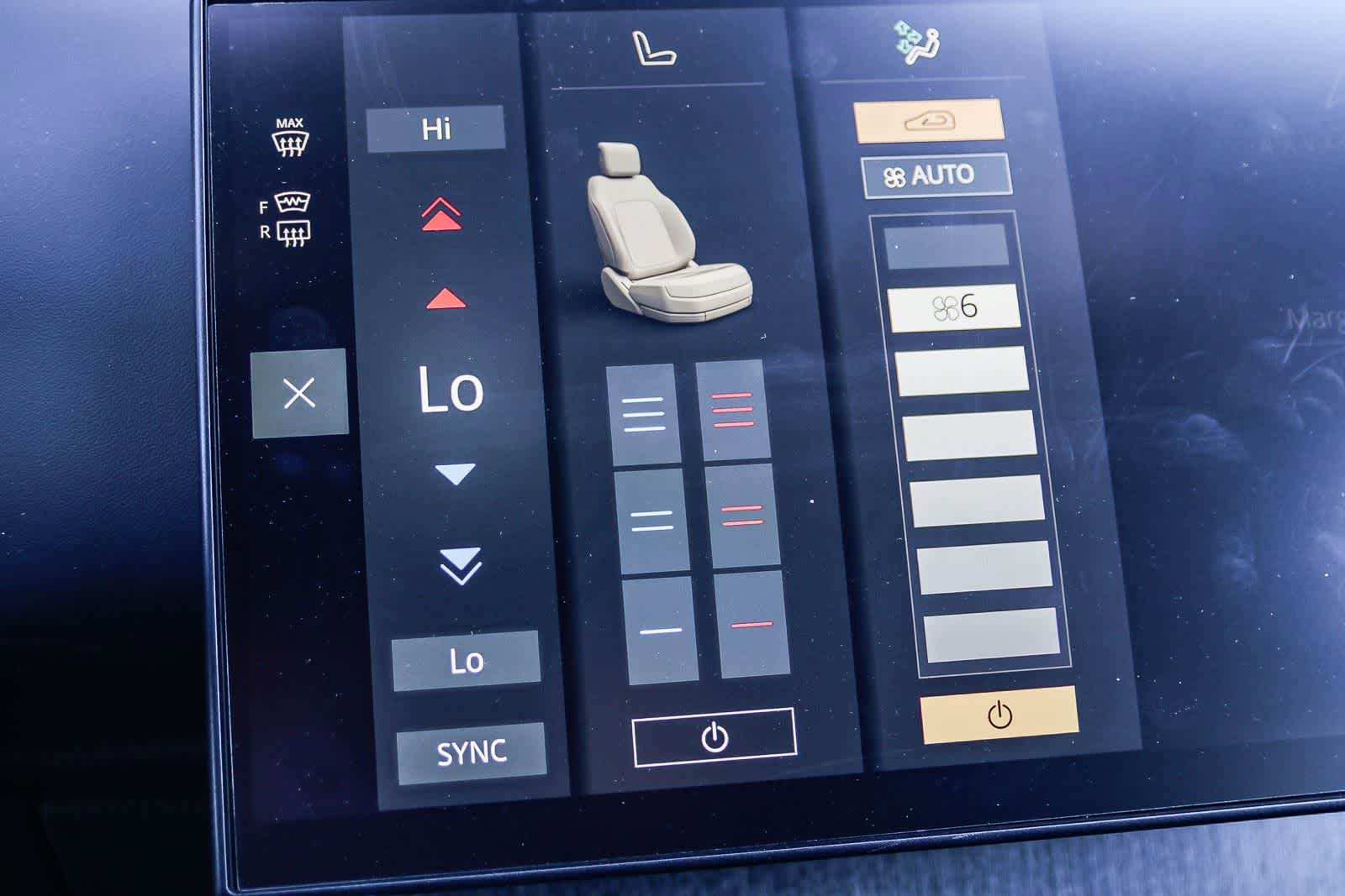 New 2026 Land Rover Range Rover Long Wheelbase SE image 27