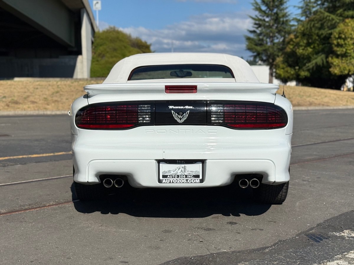 Used 1994 Pontiac Firebird Trans Am GT RWD image 4