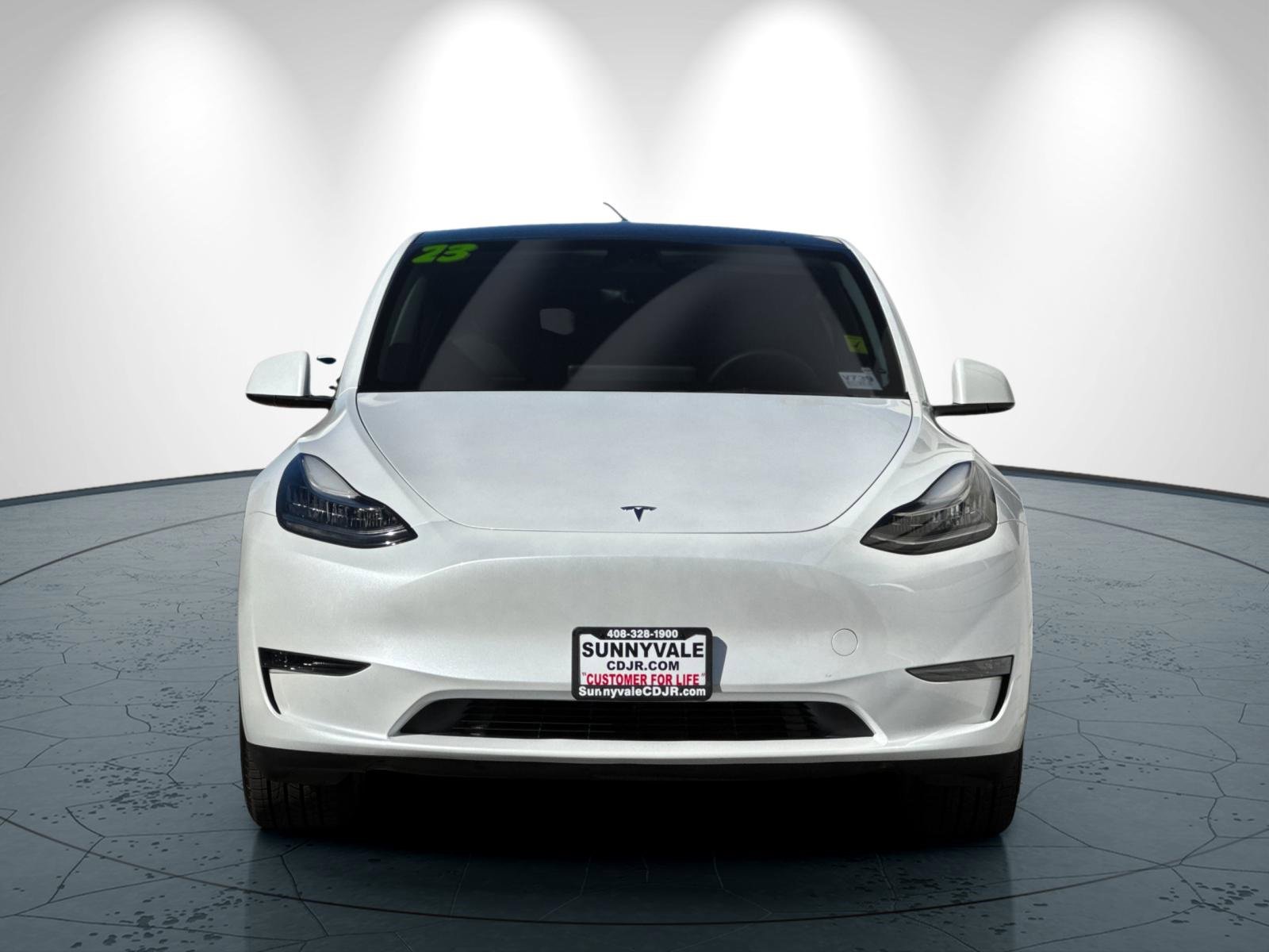 Used 2023 Tesla Model Y Long Range image 9
