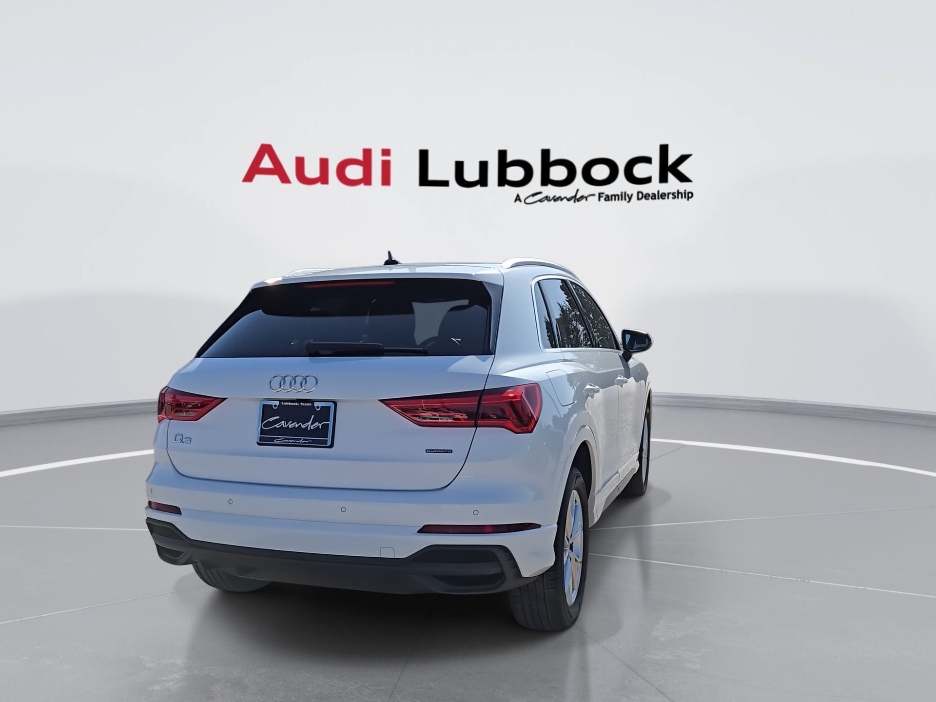 Used 2025 Audi Q3 2.0T Premium AWD/4WD image 7