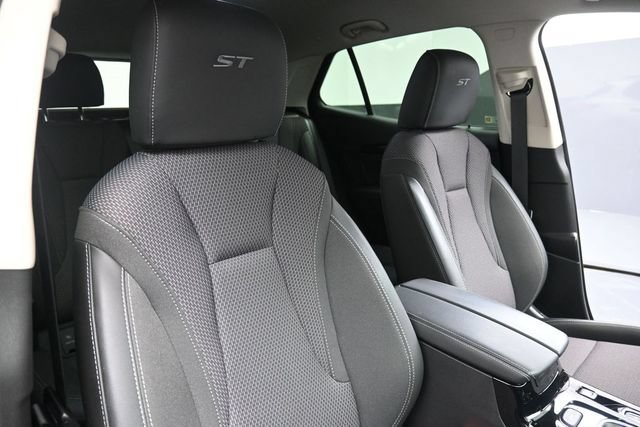 Used 2023 Buick Envision Preferred w/ Sport Touring Package AWD/4WD image 28