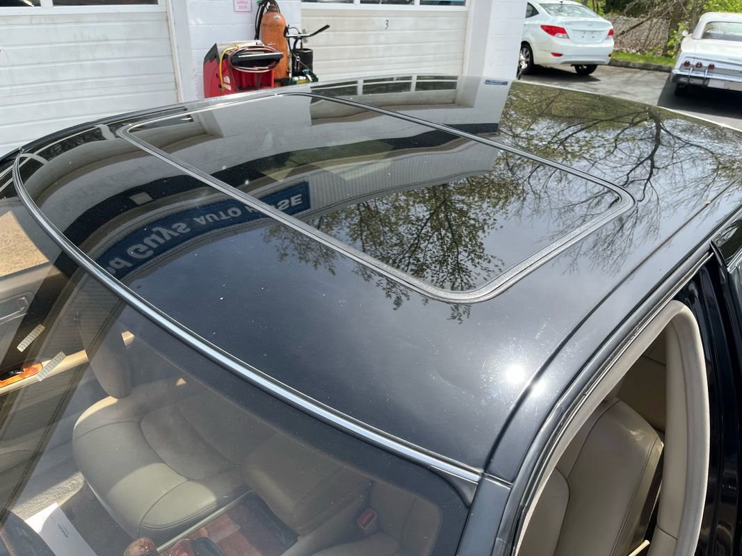 Used 1999 Lexus LS 400 RWD image 22