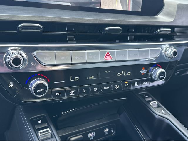 Certified 2024 Kia Telluride SX Prestige X-Pro AWD/4WD image 28