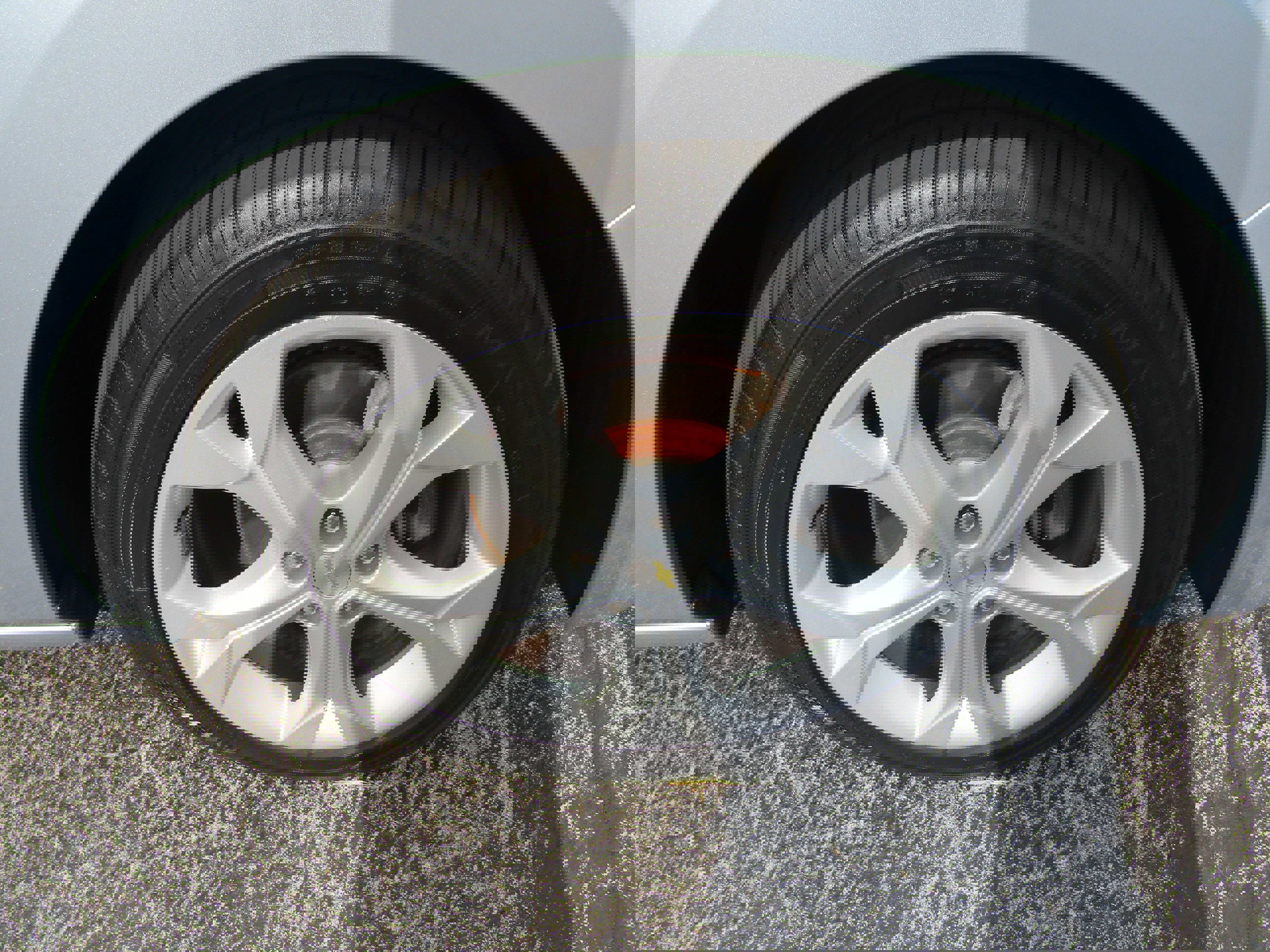 Used 2017 Chevrolet Cruze Premier image 9