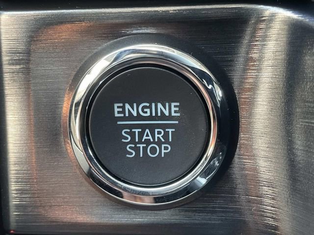 New 2025 Ford F250 Lariat w/ Lariat Ultimate Package image 24