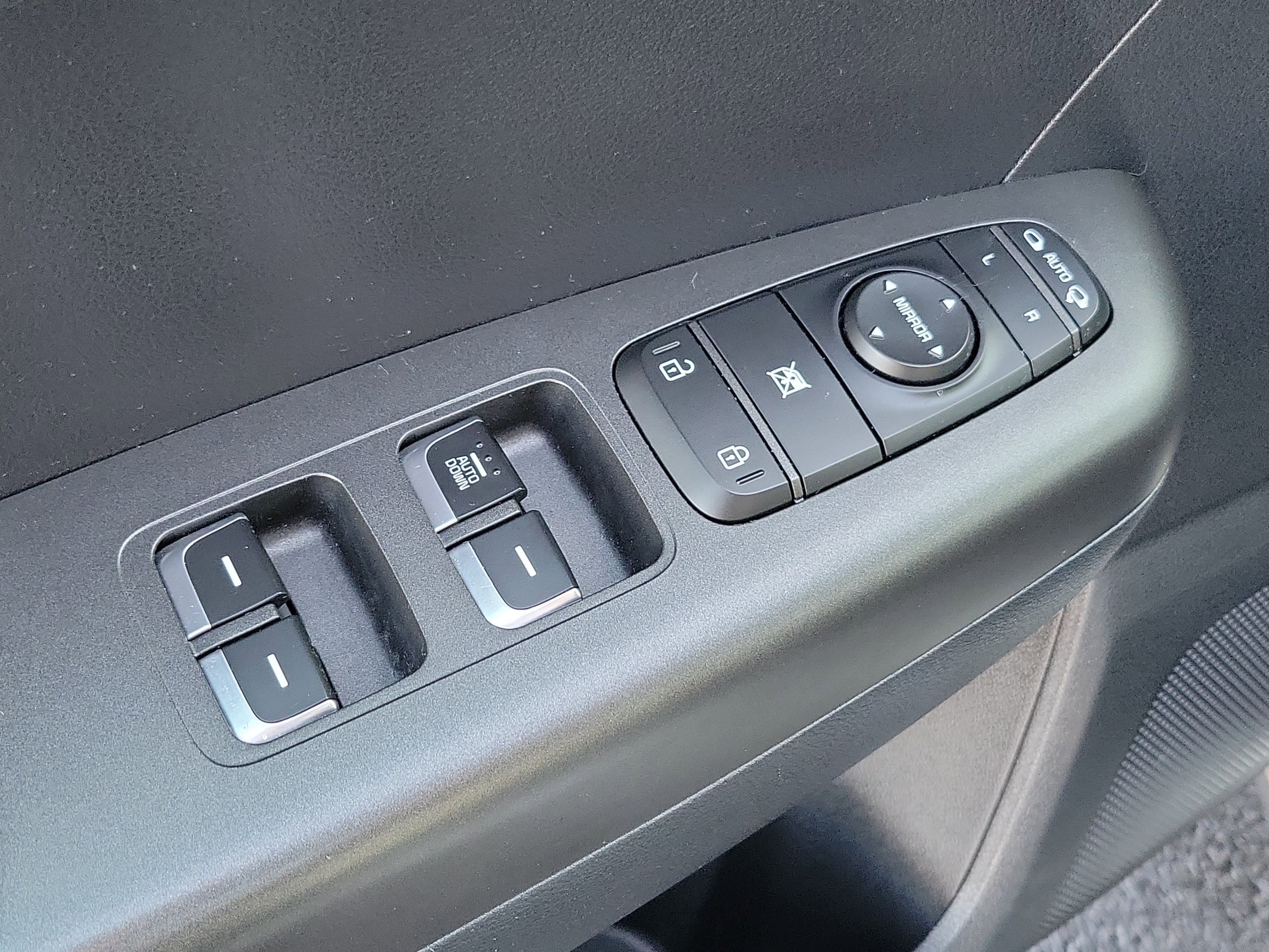 Used 2021 Kia Sportage LX w/ LX AWD Popular Package image 19