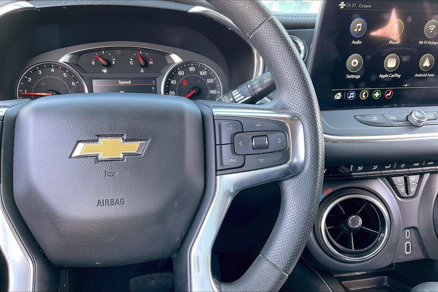 Used 2024 Chevrolet Blazer LT w/ Convenience Package image 19