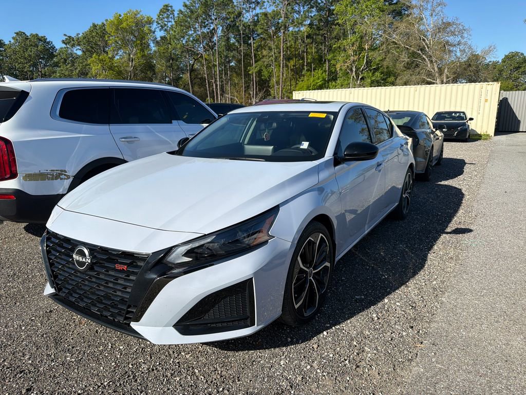 Used 2024 Nissan Altima 2.5 SR w/ SR Premium Package