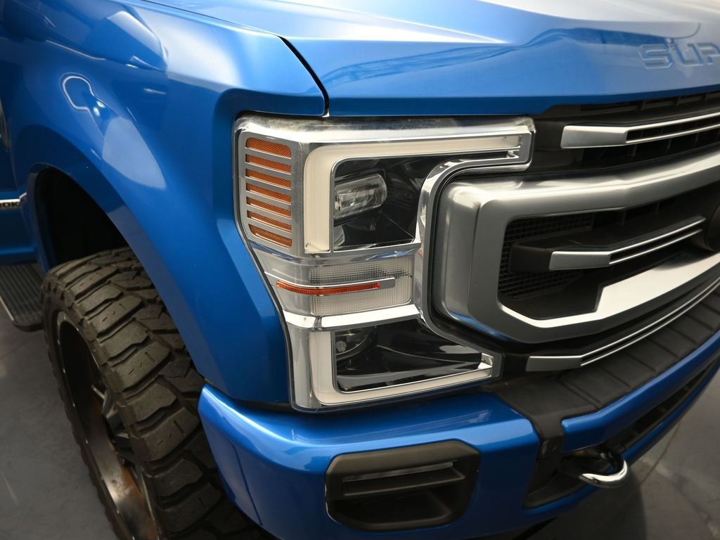 Used 2020 Ford F250 Platinum w/ FX4 Off-Road Package AWD/4WD image 24