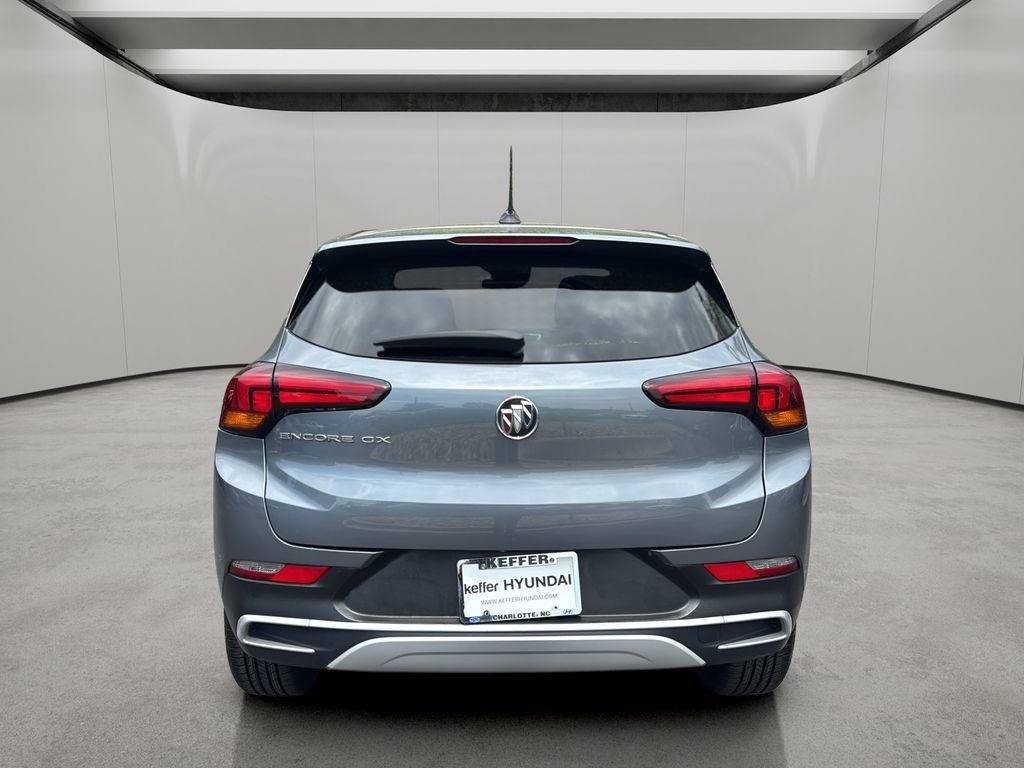 Used 2020 Buick Encore GX Preferred w/ Cold Weather Comfort Package FWD image 4