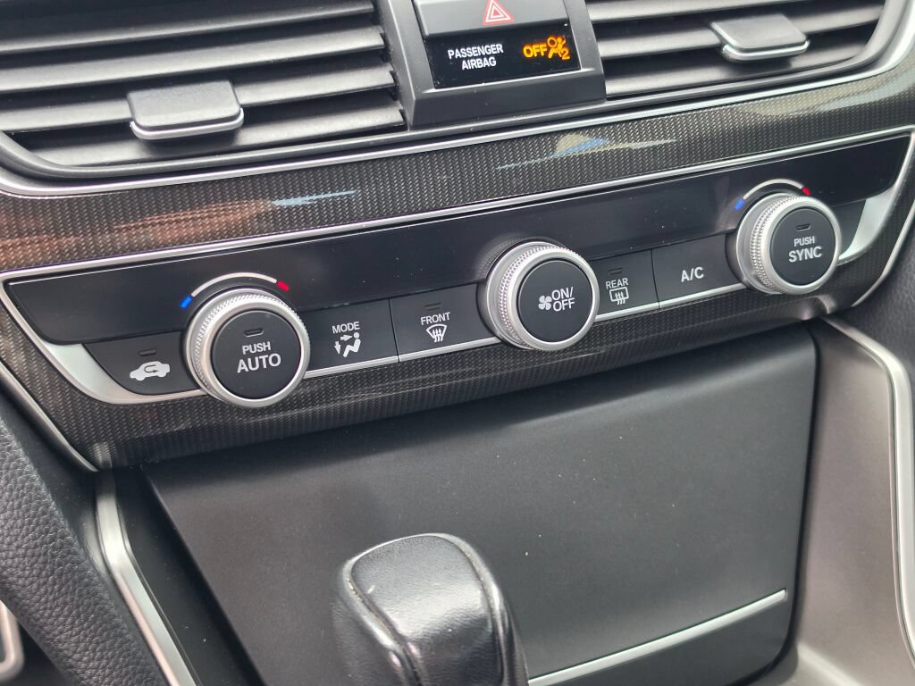 Certified 2018 Honda Accord Sport image 28