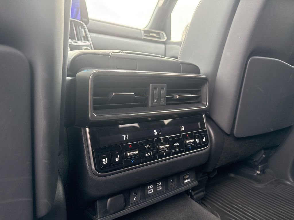 Used 2023 Lexus LX 600 4WD w/ Luxury Package image 21