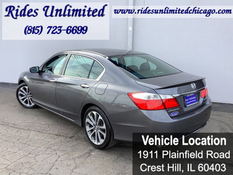 Used 2015 Honda Accord Sport image 4