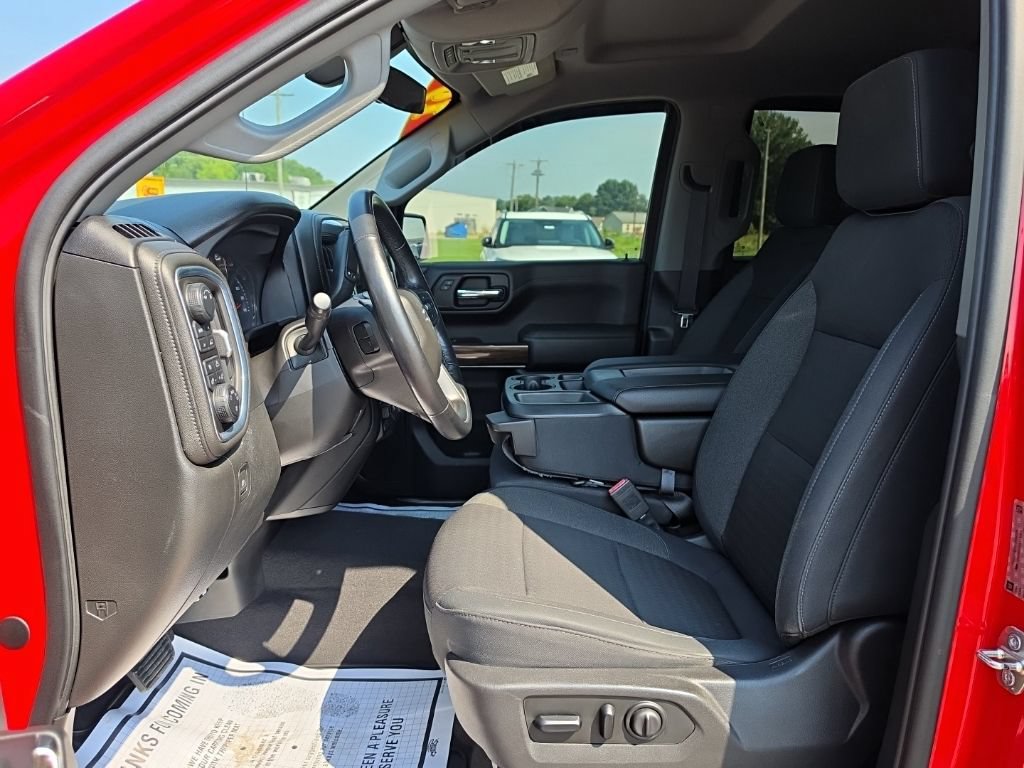 Used 2019 Chevrolet Silverado 1500 RST w/ All-Star Edition AWD/4WD image 17