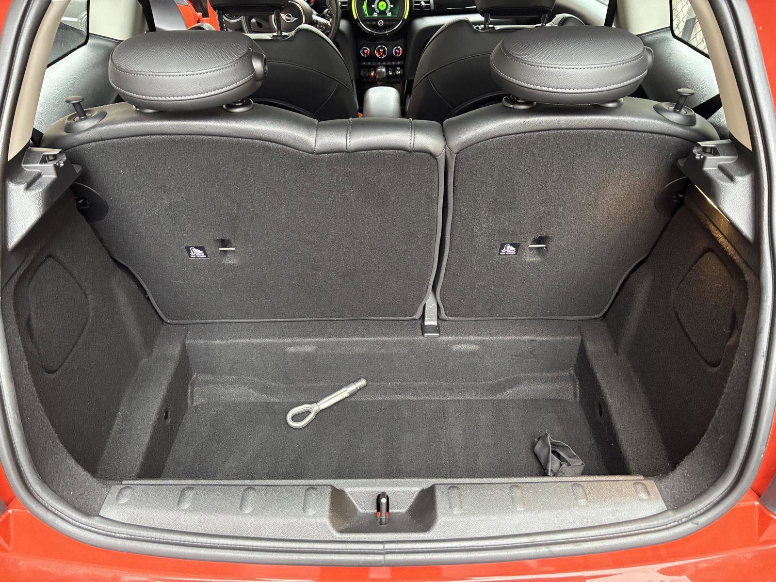 Used 2019 MINI Cooper S image 23