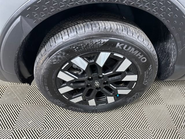 Used 2025 Hyundai Santa Cruz SEL image 10