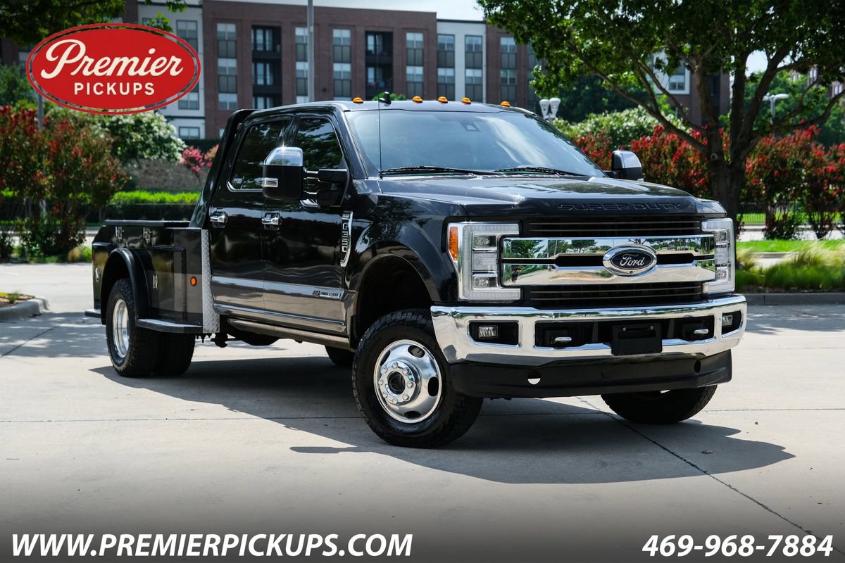 Used 2019 Ford F350 King Ranch w/ King Ranch Ultimate Package AWD/4WD image 1