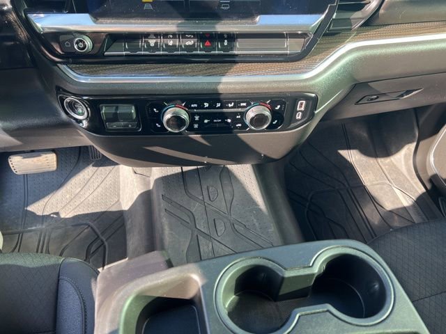 Used 2024 Chevrolet Silverado 3500 LT w/ Convenience Package image 19