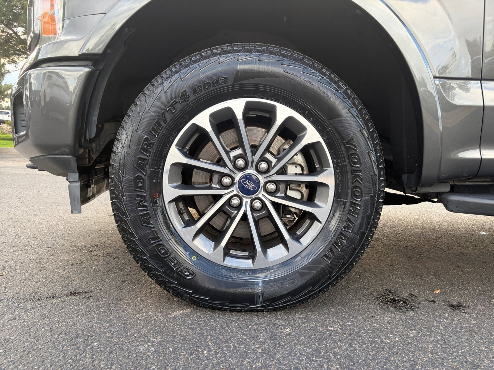 Used 2018 Ford F150 XLT w/ Equipment Group 302A Luxury AWD/4WD image 11