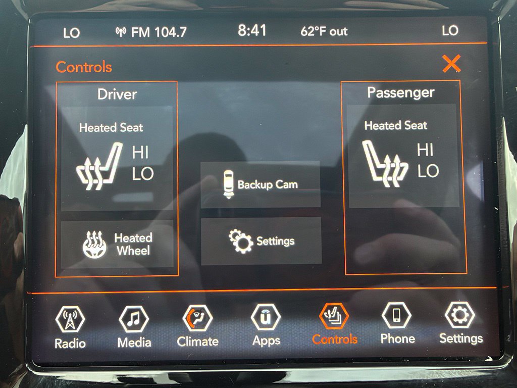 Used 2022 Jeep Cherokee Limited AWD/4WD image 6