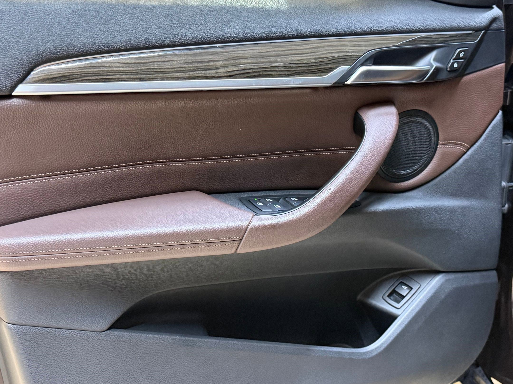 Used 2019 BMW X1 sDrive28i w/ Convenience Package image 13